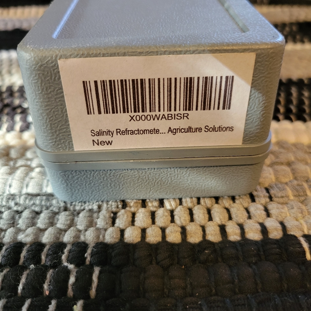 Portable Refractometers - Picture 4 of 4